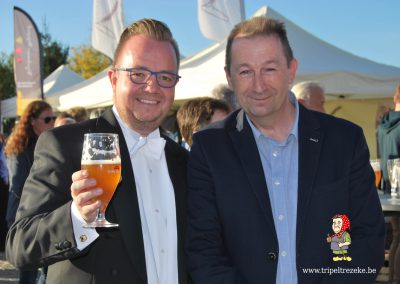 Tripel Trezeke en de Ideale Wereld maakten een fijne dag van de opening van de Gulden Hashtag Walk of Fame in Geetbets